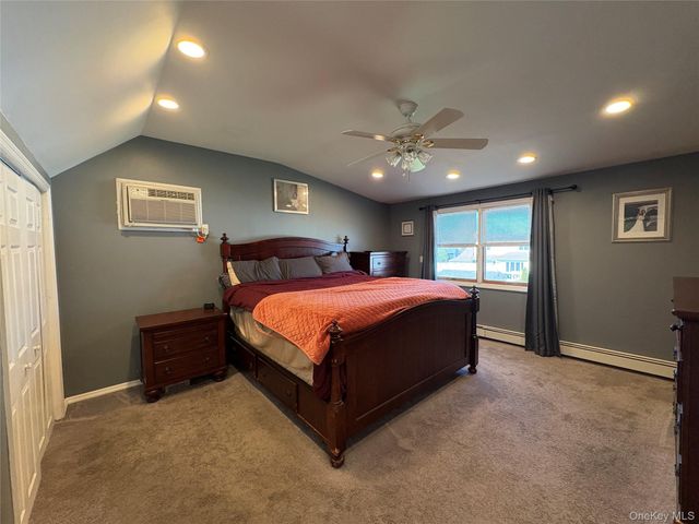 23 Kime Avenue, North Babylon, NY 11703