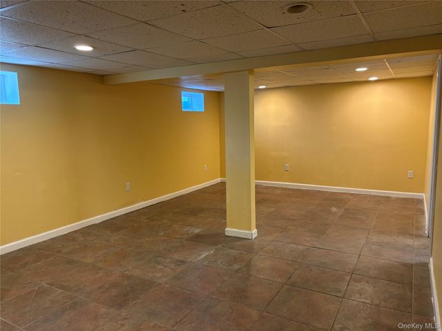 23 Kime Avenue, North Babylon, NY 11703