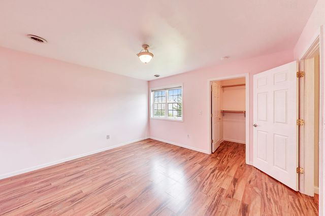 766 Wigeon Court, Valparaiso, IN 46385