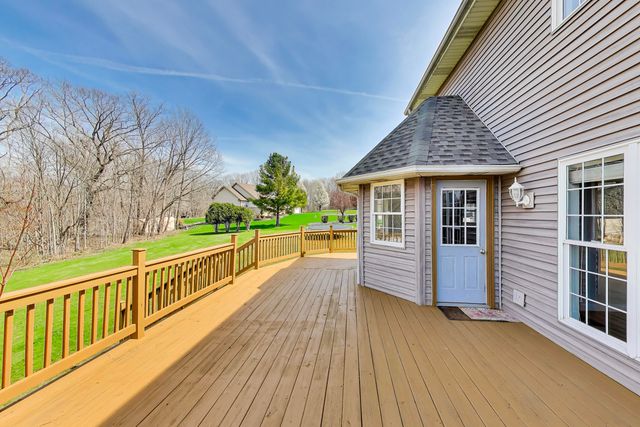766 Wigeon Court, Valparaiso, IN 46385