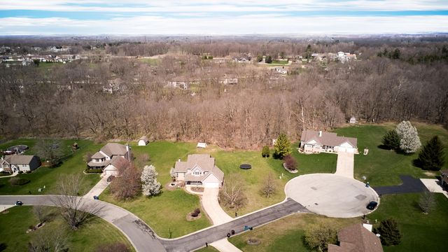 766 Wigeon Court, Valparaiso, IN 46385