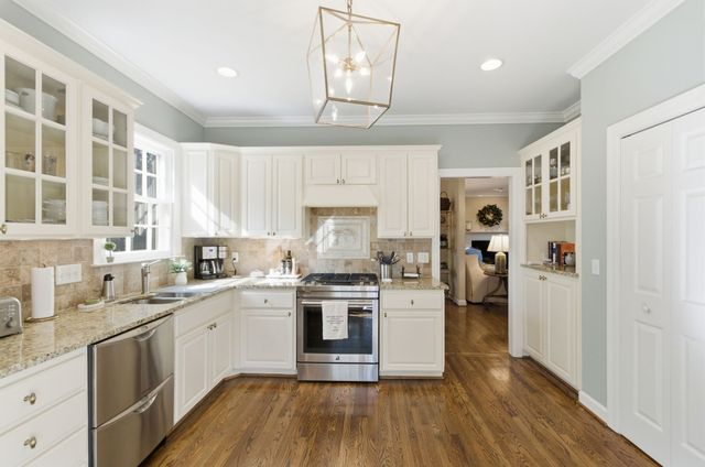 3721 Auburn Ln, Nashville, TN 37215