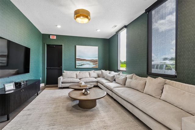 1310 Murphy Street 313, Des Moines, IA 50309