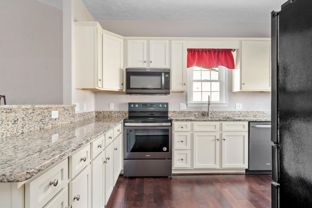 45 Brookfield CT, Roanoke, VA 24012