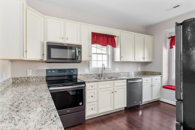 45 Brookfield CT, Roanoke, VA 24012