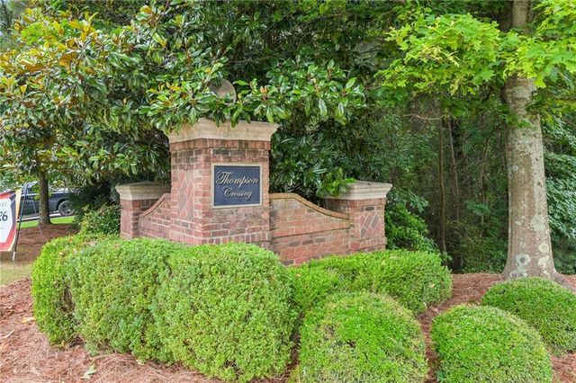 2486 Loughridge Drive, Buford, GA 30519