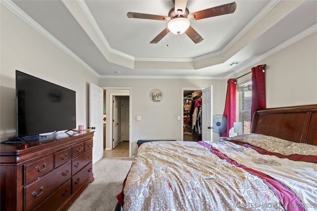 2207 Pecan Chase Circle, Claremore, OK 74017
