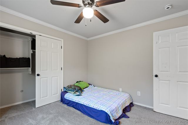 2207 Pecan Chase Circle, Claremore, OK 74017