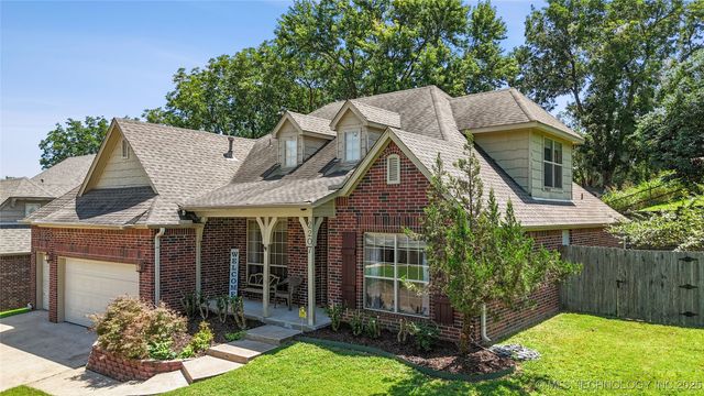 2207 Pecan Chase Circle, Claremore, OK 74017