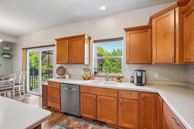 4450 Snowy Ridge Trail, Windsor, WI 53598