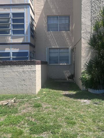 7300 NW 17th Street 121, Plantation, FL 33313