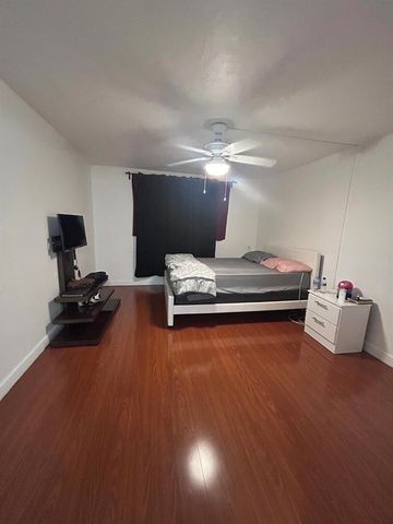 7300 NW 17th Street 121, Plantation, FL 33313
