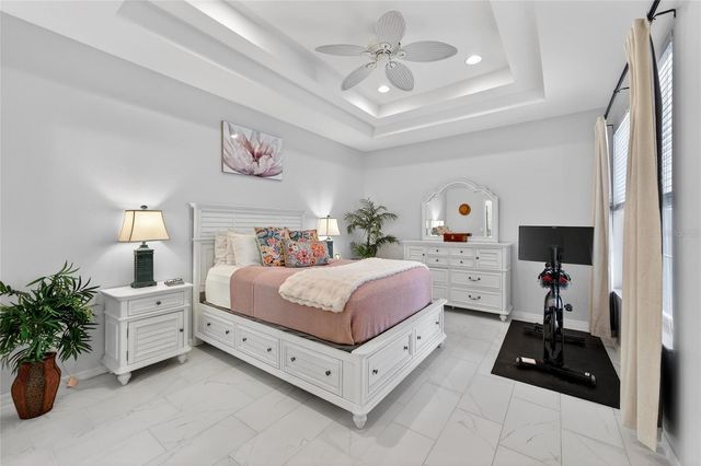 5515 GOLDEN ISLES DRIVE, Apollo Beach, FL 33572