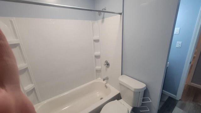 1305 E 40th Avenue, Gary, IN 46409