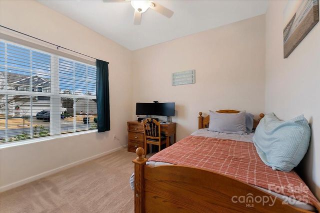 7332 Amberly Hills Road, Charlotte, NC 28215