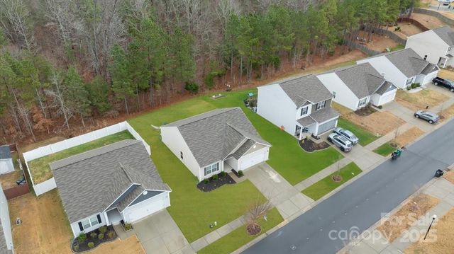 7332 Amberly Hills Road, Charlotte, NC 28215