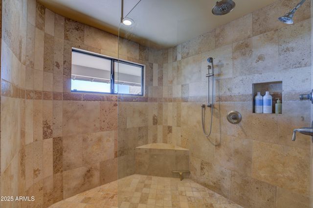 2003 E SMOKETREE Drive, Carefree, AZ 85377