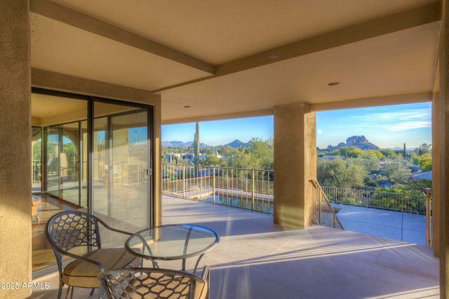 2003 E SMOKETREE Drive, Carefree, AZ 85377