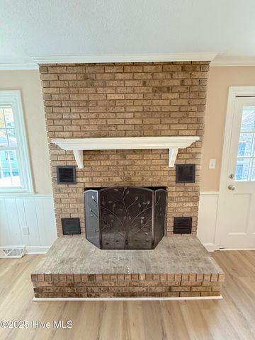 3809 Robin Road, Ayden, NC 28513