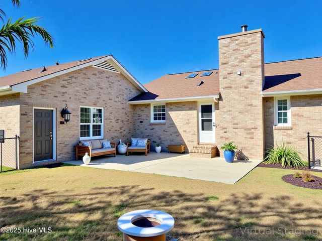 3809 Robin Road, Ayden, NC 28513