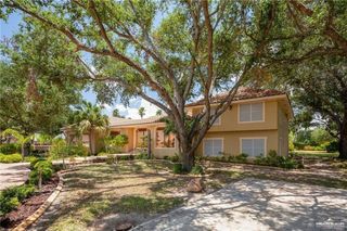 2400 Palm Hurst Drive, Palmhurst, TX 78573