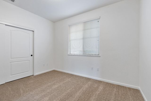 1529 Marseille Ln, Roseville, CA 95747