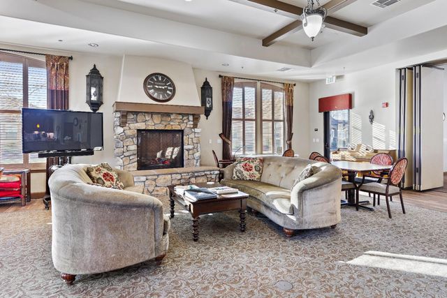 1529 Marseille Ln, Roseville, CA 95747