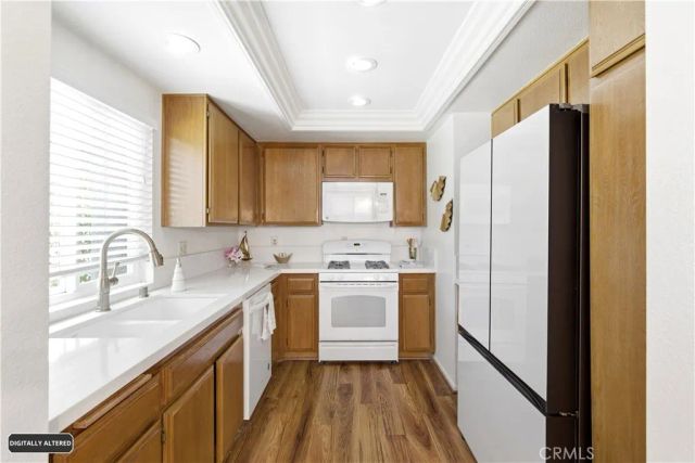 8932 Amador 1312A, Huntington Beach, CA 92646