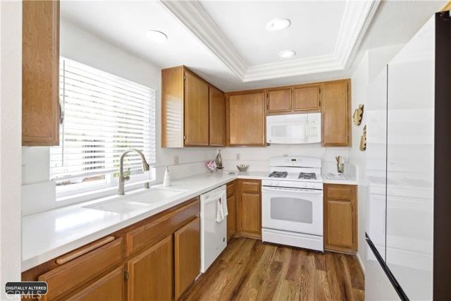 8932 Amador 1312A, Huntington Beach, CA 92646
