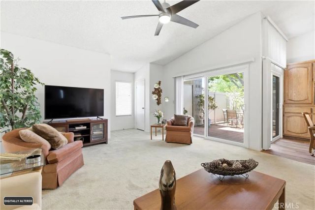 8932 Amador 1312A, Huntington Beach, CA 92646