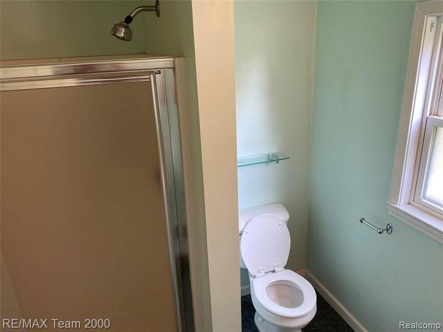 24800 Cooke Street, Dearborn, MI 48124