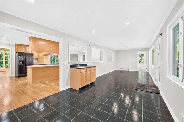 20 Tabor Forest Drive, Oxford, GA 30054
