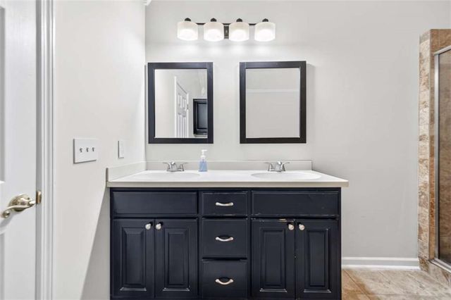 20 Tabor Forest Drive, Oxford, GA 30054