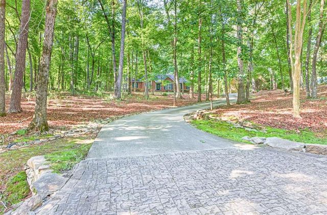 20 Tabor Forest Drive, Oxford, GA 30054