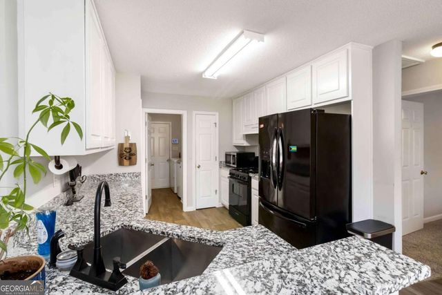 101 River View Court, Hampton, GA 30228