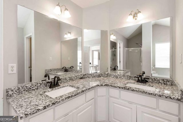 101 River View Court, Hampton, GA 30228