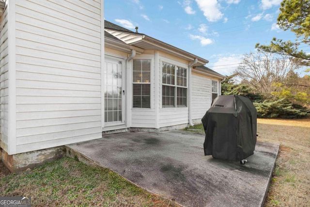 101 River View Court, Hampton, GA 30228