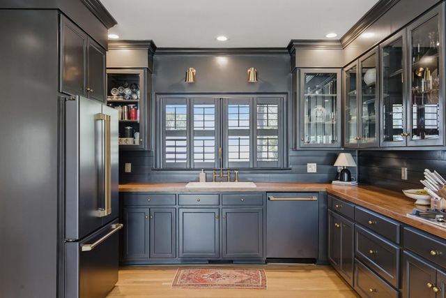 2220 Jasper Boulevard, Sullivans Island, SC 29482