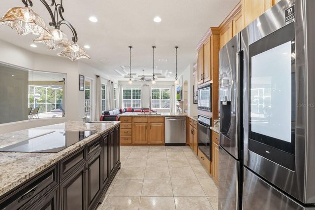 2125 SE 25TH LOOP, Ocala, FL 34471