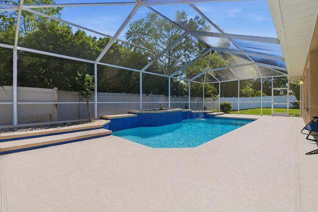 2125 SE 25TH LOOP, Ocala, FL 34471