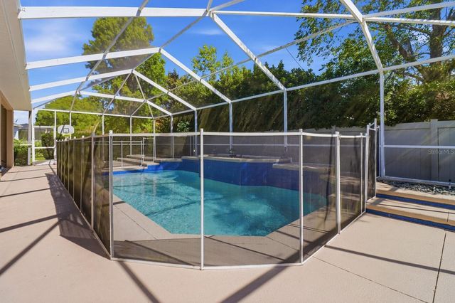 2125 SE 25TH LOOP, Ocala, FL 34471