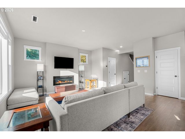 2678 Nw 9TH Pl, Battle Ground, WA 98604