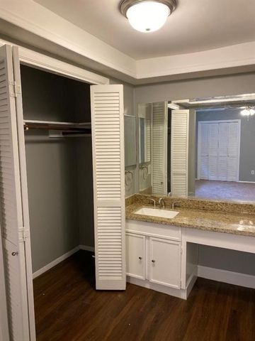 8406 Daycoach Lane Lane, Houston, TX 77064