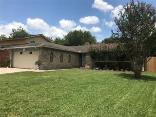 8406 Daycoach Lane Lane, Houston, TX 77064