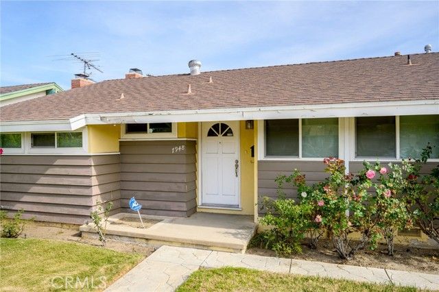 7948 De Soto, Canoga Park (los Angeles), CA 91304