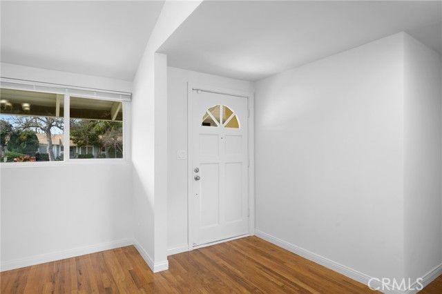 7948 De Soto, Canoga Park (los Angeles), CA 91304