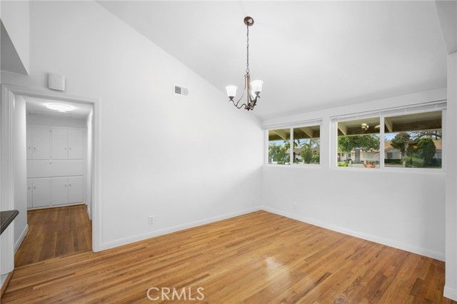 7948 De Soto, Canoga Park (los Angeles), CA 91304