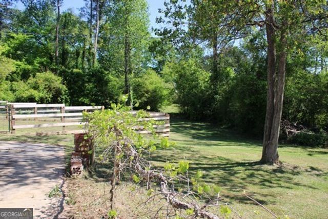 715 Gay Drive, Macon, GA 31210