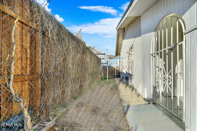 612 NOBLE Street, El Paso, TX 79902