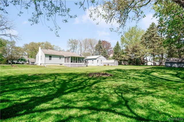 6277 Townline Road, Pendleton, NY 14120